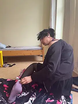 egirl711 online show from February 2026 12:42:01 PM