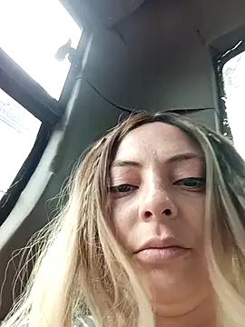 madelaine- online show from January 2026 07:15:01 PM