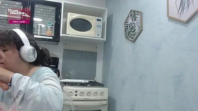 Drool Sucker online show from April 2026 12:51:02 PM