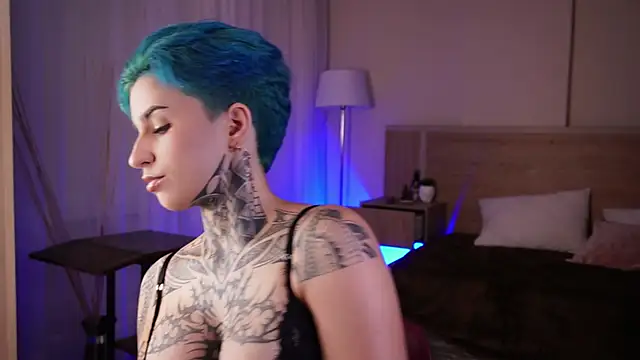 Snapshot of AliceShazaham_ chatting on February 2025 05:55:02 AM AliceShazaham  online show from February 2025 05:55:02 AM