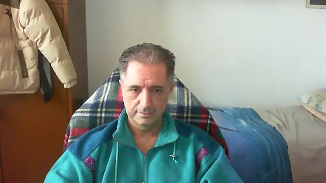 lliuk70mi online show from February 2026 02:13:01 PM