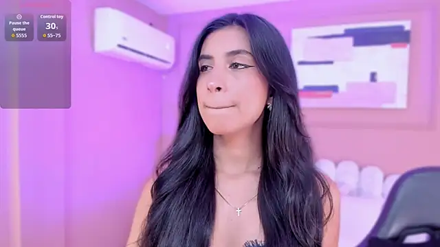 zia cooper online show from April 2026 06:45:01 PM