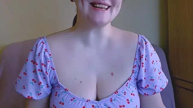 ChubbyMaia online show from March 2025 08:07:01 AM