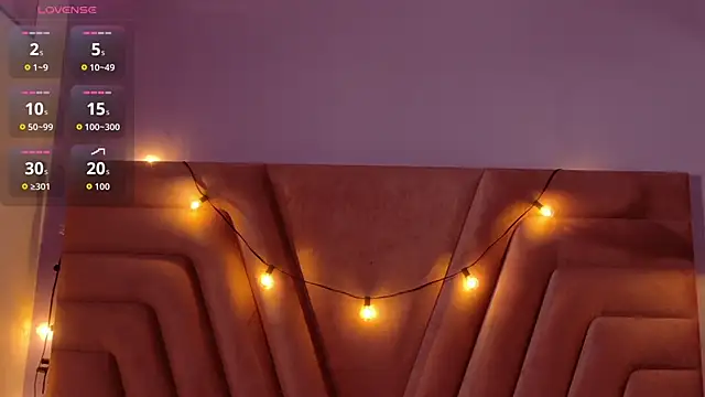 littleebonymommy online show from December 2025 07:52:02 PM