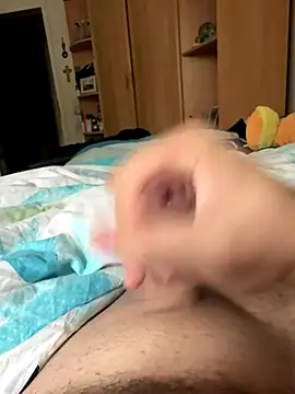 Snapshot of Gartengolem chatting on September 2025 03:34:01 PM Gartengolem online show from September 2025 03:34:01 PM