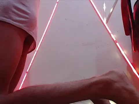 loveplayer666 online show from August 2026 04:06:01 PM