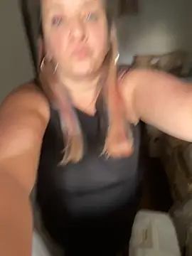 Popinasq online show from November 2025 05:46:02 PM