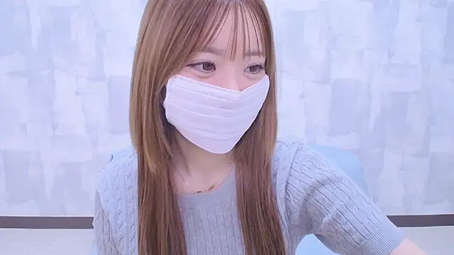 LOVE MOMO LOVE online show from June 2026 11:42:02 AM