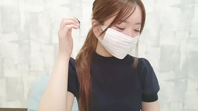 LOVE MOMO LOVE online show from August 2026 10:36:01 AM