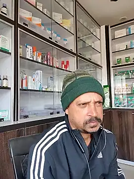 Raj1043 online show from January 2026 06:18:01 AM