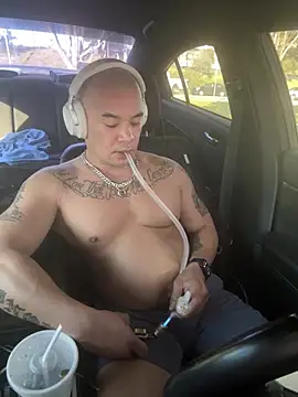 EatMyCake831 online show from January 2025 05:14:01 PM