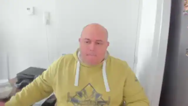 Snapshot of BigromeoXX chatting on October 2025 12:45:02 PM BigromeoXX online show from October 2025 12:45:02 PM