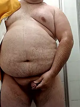 Snapshot of BigromeoXX chatting on November 2025 08:02:02 AM BigromeoXX online show from November 2025 08:02:02 AM