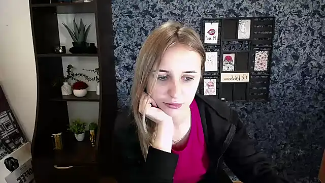  Nicole new online show from February 2026 12:47:02 PM