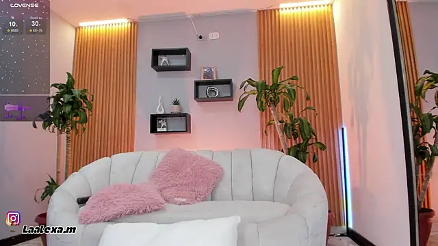 Snapshot of Aixaa_charles chatting on January 2026 04:00:01 PM Aixaa charles online show from January 2026 04:00:01 PM