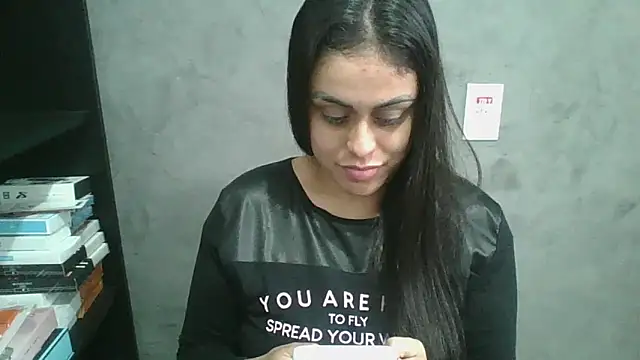 amorinha99 online show from May 2026 06:28:02 PM