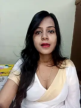 Snapshot of Miss-Riyasingh chatting on December 2025 04:30:02 AM Miss-Riyasingh online show from December 2025 04:30:02 AM