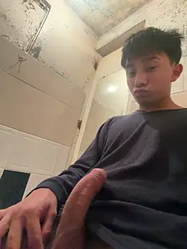 Snapshot of PuffingRinger chatting on March 2026 09:46:01 AM PuffingRinger online show from March 2026 09:46:01 AM