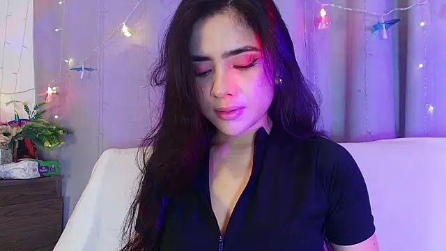 adara johnson   online show from February 2026 12:01:02 PM