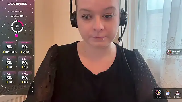 NaughtyWifeUK online show from November 2025 11:54:01 AM