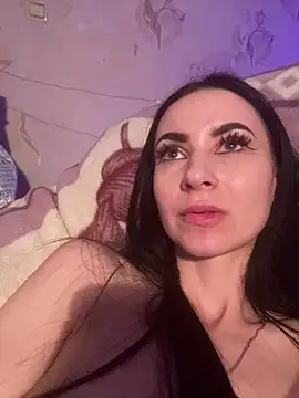 Snapshot of Starry_Siren chatting on February 2026 06:11:02 PM Starry Siren online show from February 2026 06:11:02 PM