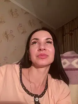 Snapshot of Starry_Siren chatting on February 2026 07:09:02 PM Starry Siren online show from February 2026 07:09:02 PM