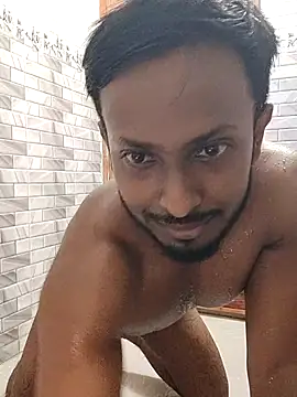 Snapshot of HunkyAriyan chatting on September 2025 07:00:01 AM HunkyAriyan online show from September 2025 07:00:01 AM