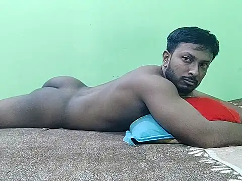 Snapshot of HunkyAriyan chatting on September 2025 06:57:02 PM HunkyAriyan online show from September 2025 06:57:02 PM