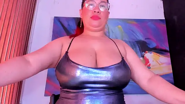 alondrabigtits online show from May 2026 06:09:01 PM