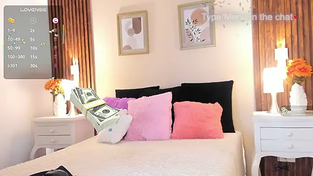 EllieRussell  online show from January 2026 08:07:01 PM