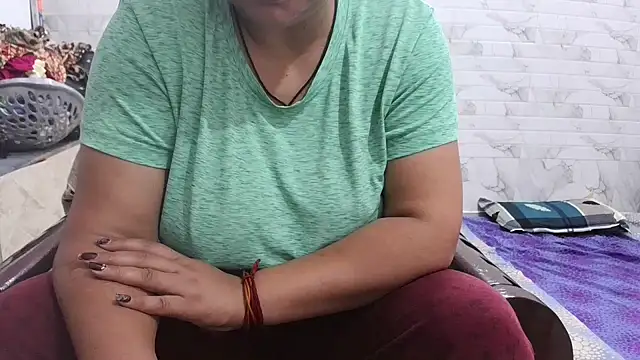 Snapshot of bhabhi_jaan11 chatting on May 2026 12:17:01 AM bhabhi jaan11 online show from May 2026 12:17:01 AM