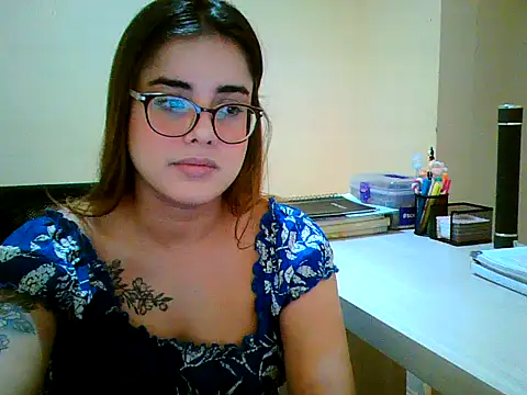 maliamiller online show from September 2025 12:29:01 PM