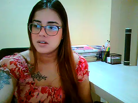 maliamiller online show from September 2025 12:08:02 PM