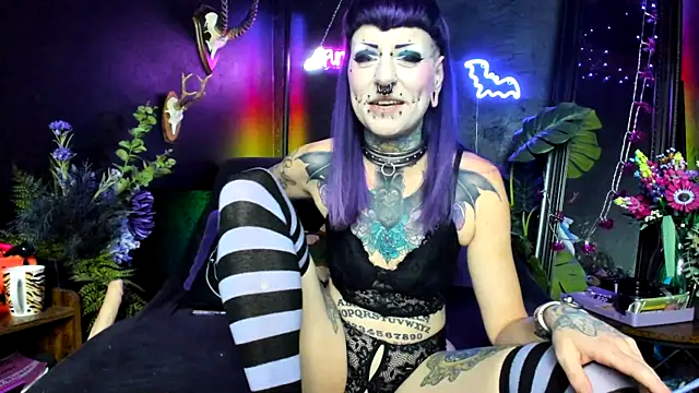 Purple Coffin666 online show from September 2025 06:30:02 PM