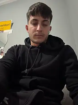 Snapshot of Imperial_10 chatting on February 2026 05:22:02 AM Imperial 10 online show from February 2026 05:22:02 AM