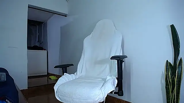 Snapshot of diamond_black00 chatting on November 2025 12:52:02 AM diamond black00 online show from November 2025 12:52:02 AM