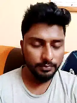 Snapshot of Gawothum chatting on December 2024 12:06:01 PM Gawothum online show from December 2024 12:06:01 PM