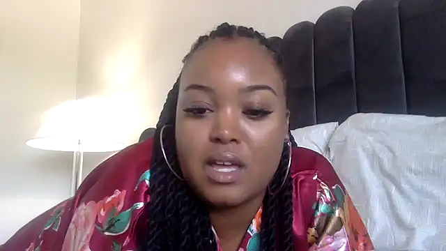 Snapshot of itsprettyfee chatting on January 2025 09:03:01 PM itsprettyfee online show from January 2025 09:03:01 PM