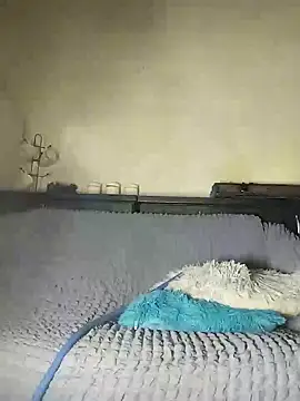 hotyoung24 online show from March 2025 01:07:02 PM