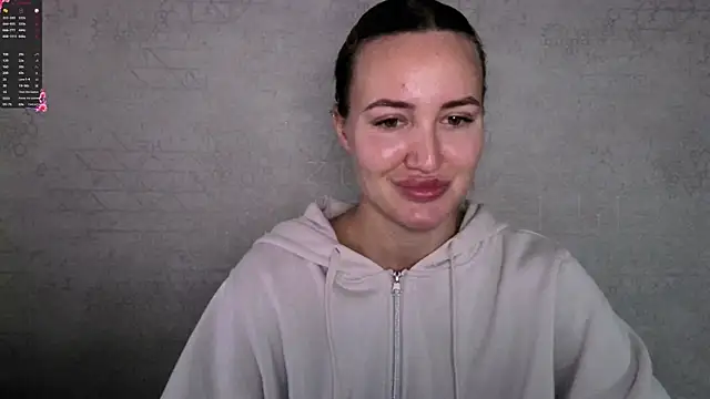 Snapshot of Stasia_Queen chatting on October 2025 08:37:02 AM Stasia Queen online show from October 2025 08:37:02 AM