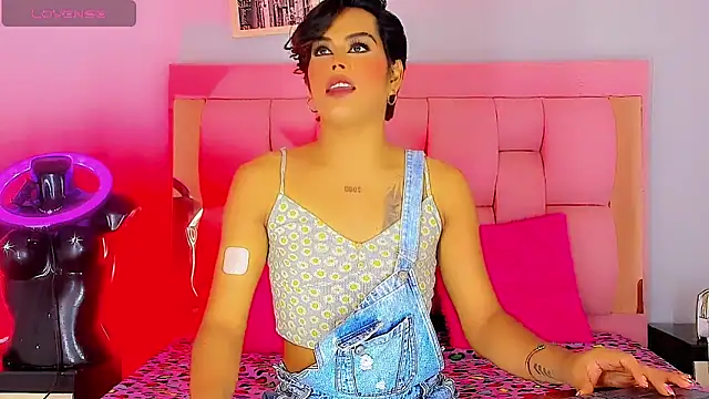 Aistrid gate online show from October 2025 03:24:01 PM