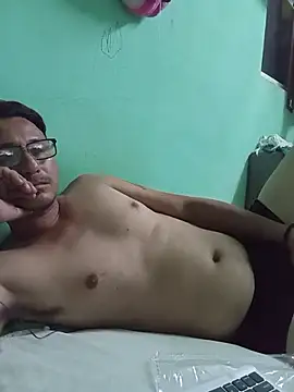 Andresguz35 online show from November 2025 06:01:02 AM