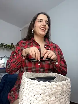 Snapshot of tatianaAlvarez1 chatting on October 2025 11:06:02 PM tatianaAlvarez1 online show from October 2025 11:06:02 PM