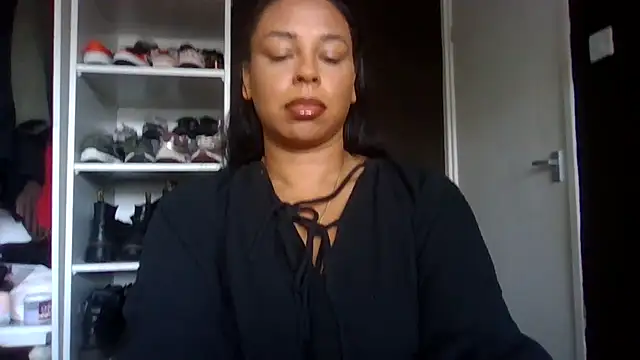 Snapshot of bigbootyjayda chatting on May 2026 12:22:02 PM bigbootyjayda online show from May 2026 12:22:02 PM