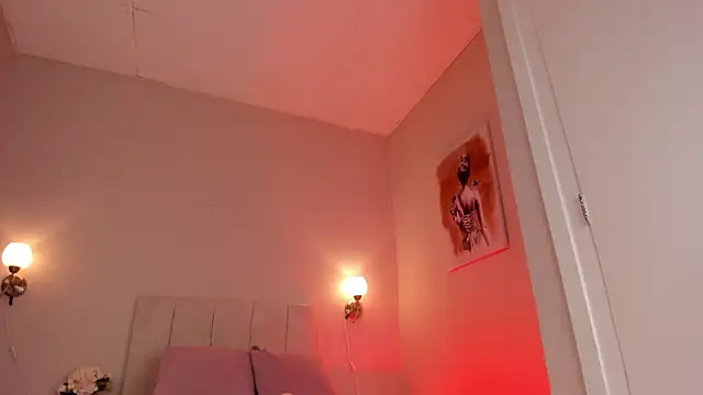 Snapshot of dani_skinny_ chatting on January 2025 05:54:01 PM dani skinny online show from January 2025 05:54:01 PM