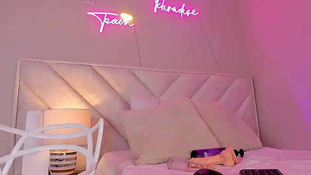 Snapshot of dani_skinny_ chatting on February 2025 09:49:01 PM dani skinny online show from February 2025 09:49:01 PM