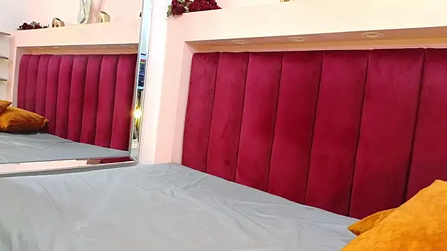 JESSYCORTES online show from February 2025 05:13:02 PM