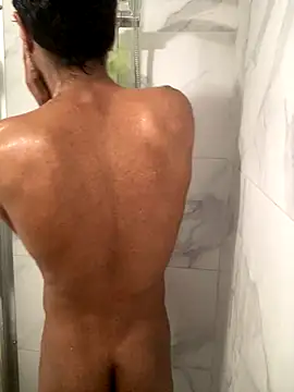 Lucascacaca online show from December 2025 01:29:01 PM