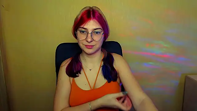 Snapshot of Luna_Lush_ chatting on February 2025 08:49:01 AM Luna Lush  online show from February 2025 08:49:01 AM