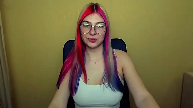 Snapshot of Luna_Lush_ chatting on March 2025 07:19:02 AM Luna Lush  online show from March 2025 07:19:02 AM